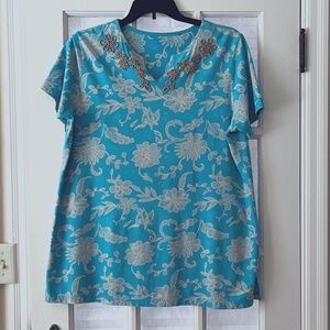 Women's XL Top 30” Long Turquoise and Tan Bead Embellished Karen Scott